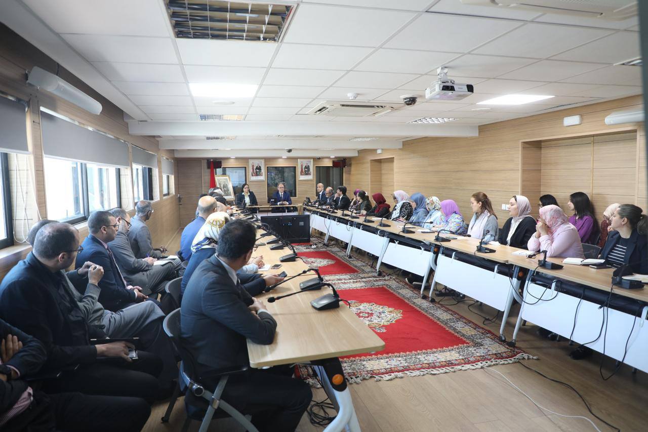 لقاء تواصلي مع  كافة موظفي وأطر المندوبية